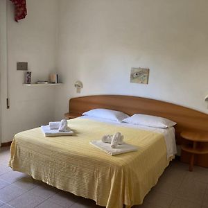 Double or Twin Room Private Bathroom