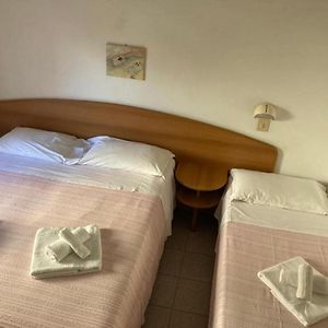 Triple Room Private Bathroom